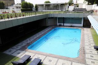 Dee Marks Airport Hotel & Resorts - 9