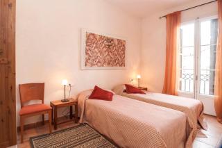 Gaudi Apartment 9 - 6