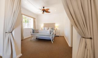 Russells on the Port - 2