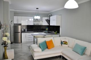 Modern Summer Apartment - 0