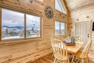 Mountain Top Getaway - 5