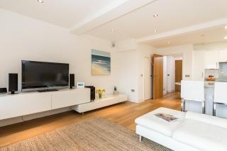 Apartment by the beach, sea views - 3