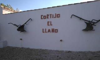 Cortijo el llano Priego de Córdoba - 3