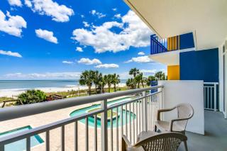 Hosteeva Atlantica Oceanfront Condo - Myrtle Beach - 3