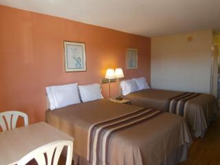 Americas Best Value Inn Tucker - Tucker - 9