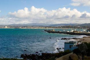 Monterey Bay Inn - Monterey - 6