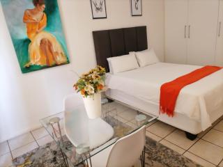 Hatfield, Grosvenor Private apartment. - Pretoria - 8