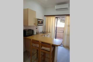 Flamebreeze Corner @ Supertubes Jeffreys Bay - Jeffreys Bay - 7