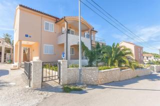 Apartments Ema - Ražanj - 0