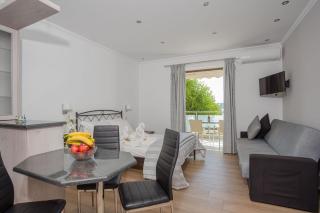 Mare Vita Apartments - 4
