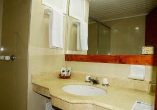 Hotel Bahia Cartagena - 5
