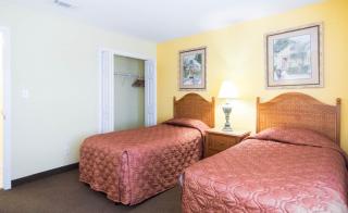 GetAways at Soundside Holiday Beach Resort - 3