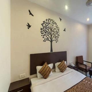 Regency Square Hotel - 1