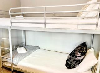 Central City Garden Apartment - Cardiff - 1