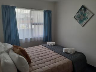 Golden Bay Motel - Takaka - 2