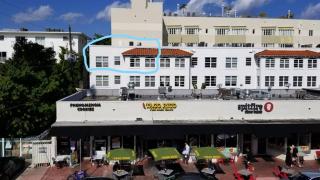 SOBE SUNSHINE ONE BEDROOM APARTMENTs - 8
