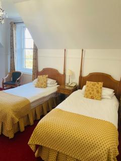Canterbury Hotel Cottages and Apartment's - Canterbury - 1