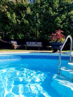 The Walnut Grove BnB - Harrow - 9
