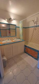 Grand studio Tropical idéalement situé, jardin et piscine - 7