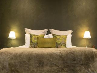 Lilies Luxe Suite on Lovedale with Private Heated Pool 5star - Lovedale - 4