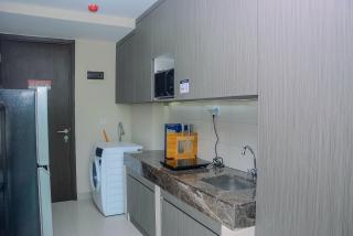 Cozy Studio Apartment at Nine Residence By Travelio - 2