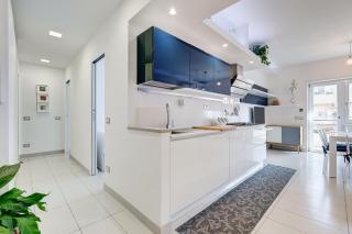 Joice luxury home - 2