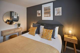 Host & Stay - Shipwrights - 7