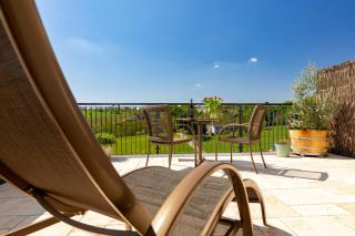 Weingut und Gästezimmer Perner - Ehrenhausen - 6