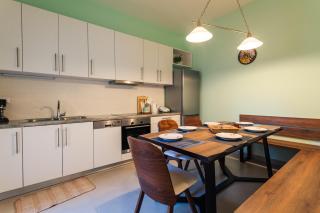 Upscale Modern Escape in the Historic Center - Kalamata - 6