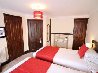 Pilgrims Hotel - Canterbury - 1
