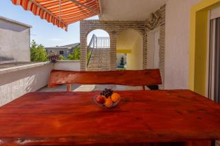 Apartments Kralj Zvonimir - Jadranovo - 8