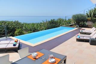 Extravagant Calheta Villa The Designhouse 4 Bedrooms Stunning Sea Views Contemporary Build - Arco da Calheta - 9