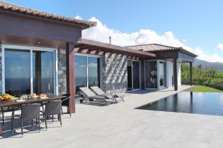 Spectacular Calheta Villa Villa Cliffscape 3 Bedrooms Panoramic Sea Views Well-Furnished In - 9