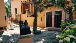 Apartamento con jardín a 11 metros de la playa. SE. - 6