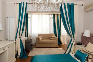 Boutique Vila Paradis - Deva - 9