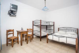 Amodari studios on the beach - Plaka - 5