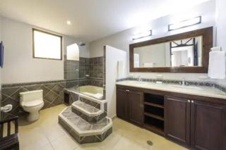 777J Beachfront Luxury Condo 3 BR/2.5BA Near SJO - Jaco Beach - Jacó - 7
