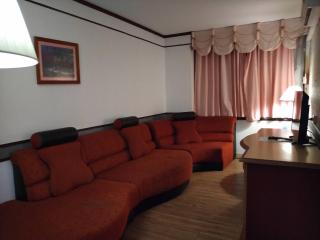 The Pacific Cool Chic - 2