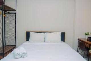 Comfy and Minimalist Studio Kebayoran Icon Apartment By Travelio - 2