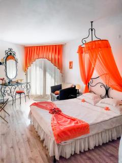 Familly Art Hotel Nirvana - Shumen - 8