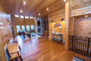 Secluded Cabin near Downtown Blue Ridge - 5