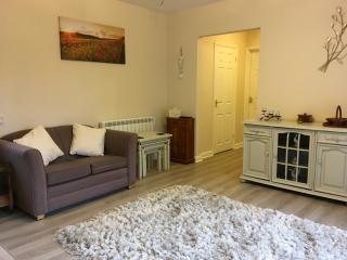 Entire guest house, in Pewsey Vale, Wiltshire - 6