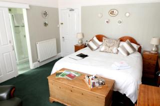 Camellia Lodge Guest House - Weston-super-Mare - 4