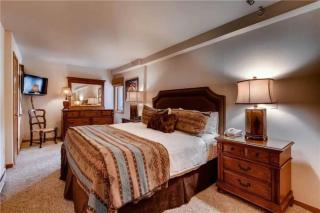 Ski In, Ski Out 2 Bedroom Vacation Rental In The Heart Of Lionshead Village With Heated Slope Side Pool And Hot Tub - Vail - 5