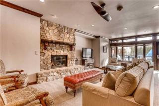 Luxury Ski In, Ski Out 2 Bedroom Mountain Residence In The Heart Of Lionshead Village With Heated Slope Side Pool And Hot Tub - 3