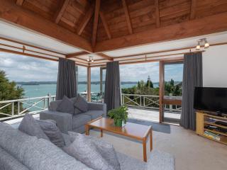Te Maiki Escape - Russell Holiday Home - 7