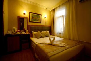 Anzac Hotel - 9
