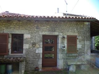 Traditional Charentais cottage in countryside 25 minutes from Royan - Balanzac - 7