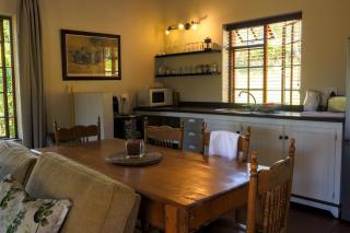 Zebra Cottage and Lodge - Stellenbosch - 4