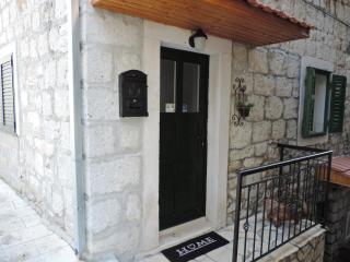 Apartments Lana - Split - 0